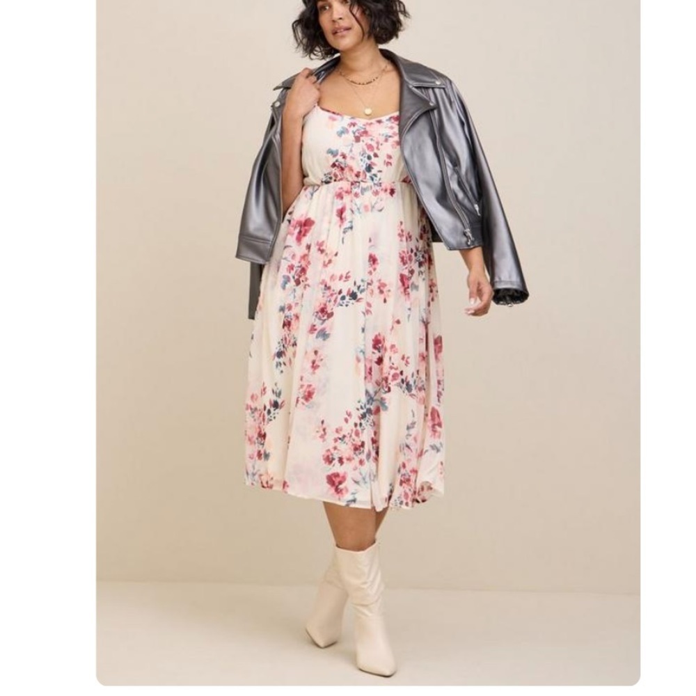 TORRID NWT MIDI CHIFFON PLEATED DRESS